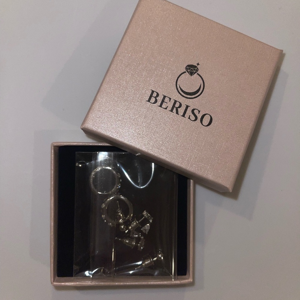 Silver Earrings Set
